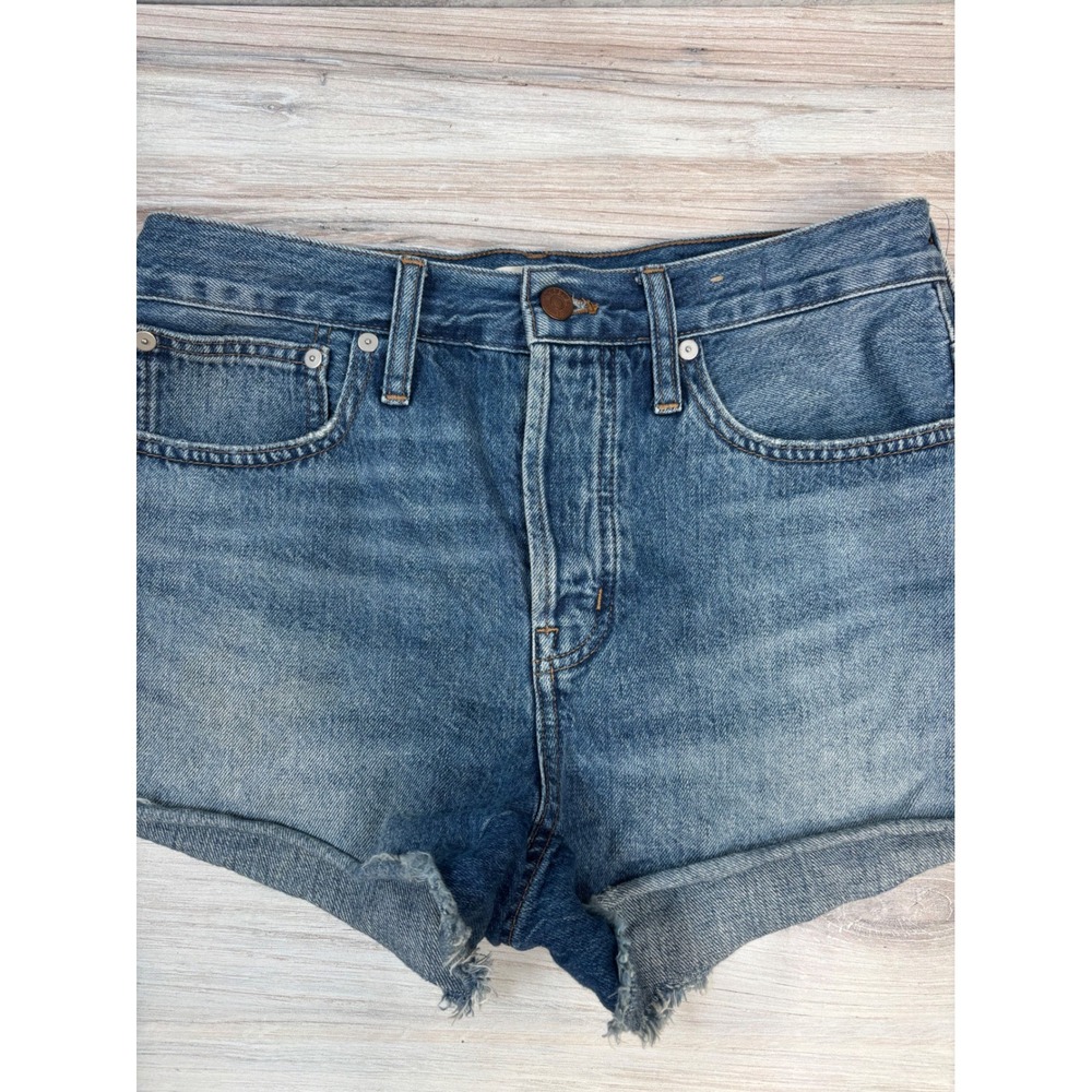 Madewell Relaxed Denim Shorts Womens Size 26 Blue Wash Distressed Raw Hem - Picture 2 of 13